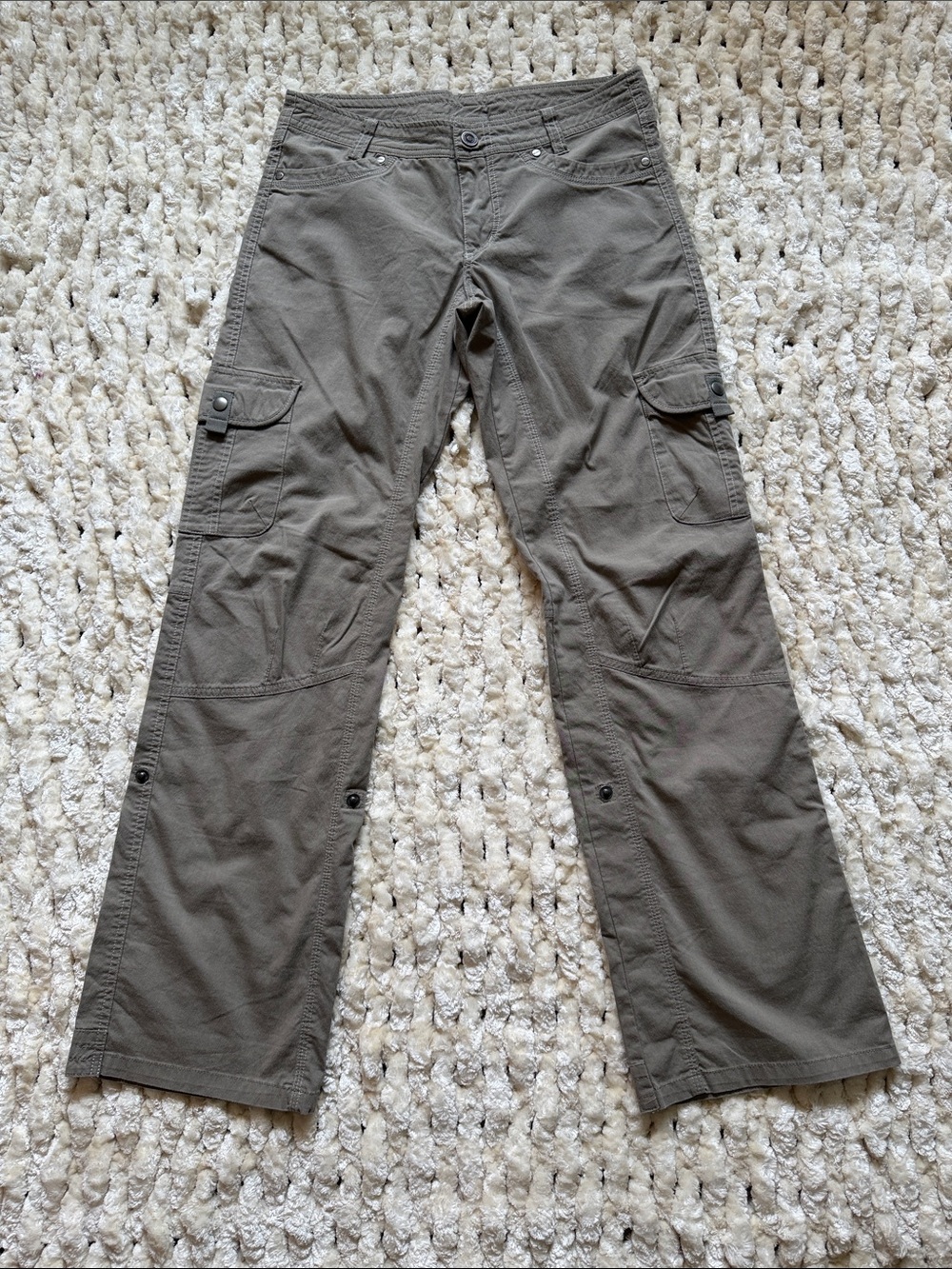KÜHL Women’s Roll-Up Hiking Cargo Pants Size 6 Olive Heart Logo